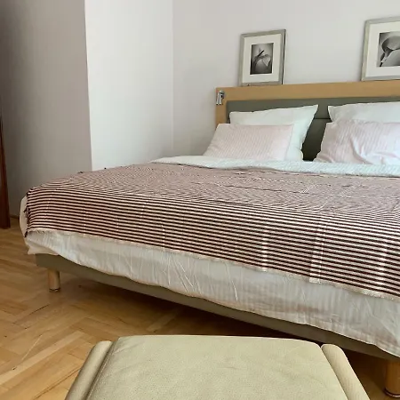 Bed & Breakfast Vi Warsaw